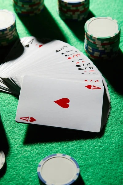 suhu777 MSC live dealer interface showing blackjack table with real dealer and live chat